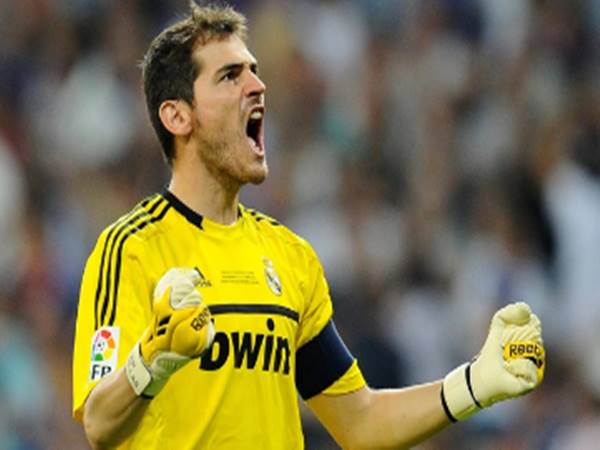 Cầu thủ vĩ đại nhất Real/Iker Casillas