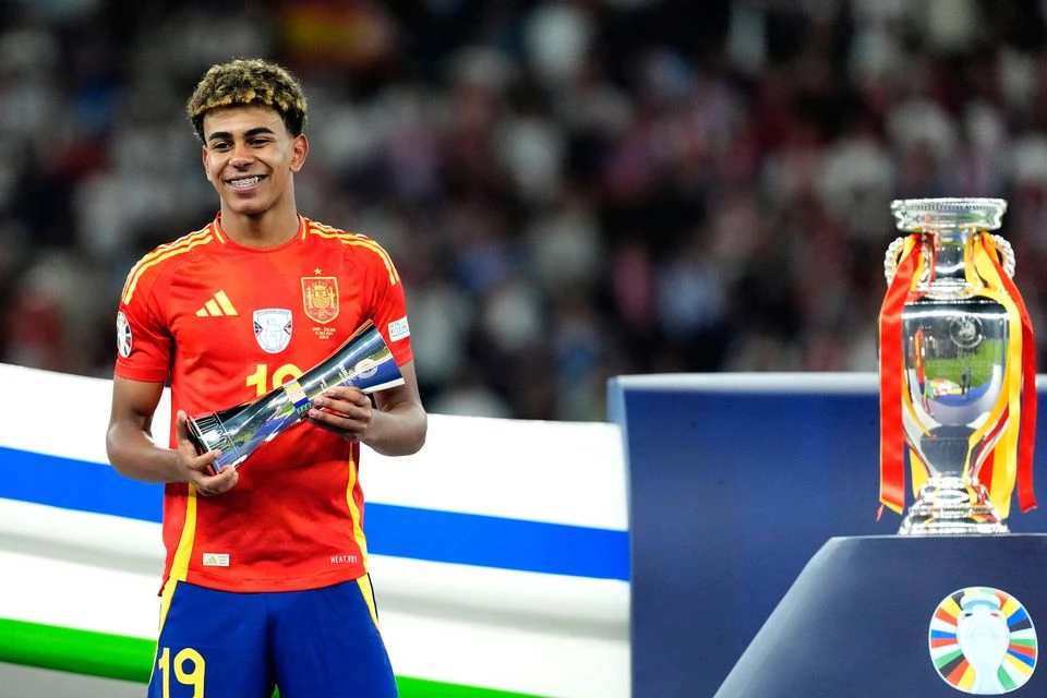 Có thể vượt qua Messi?