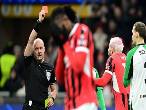 Tin CLB AC Milan: Đánh mất cơ hội giành vé đi tiếp 