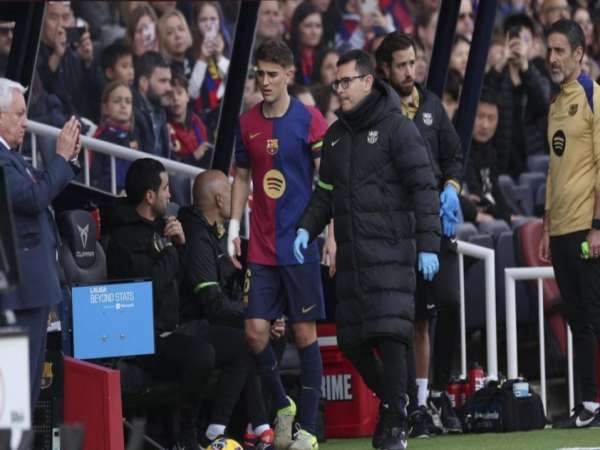 Bóng đá QT: Có thể đến tháng 5 Barca mới đá bù với Osasuna