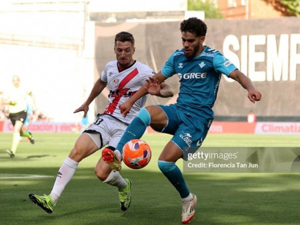Tin BĐ: Real Betis chia điểm kịch tính trước Rayo Vallecano