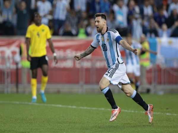 Messi chơi ở vị trí nào trên sân? Vai trò của El Pulga