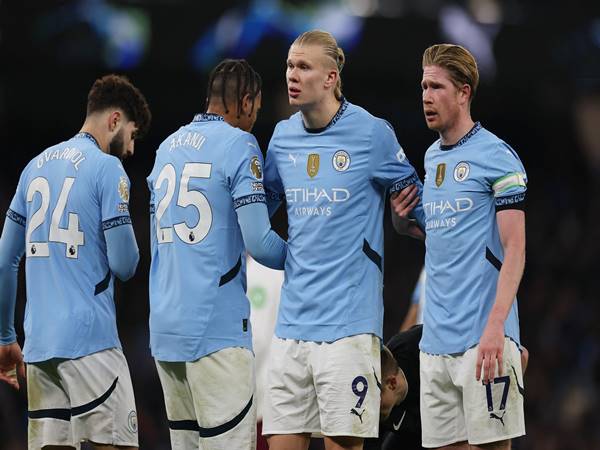 Những án phạt nặng CLB Man City đã từng phải nhận