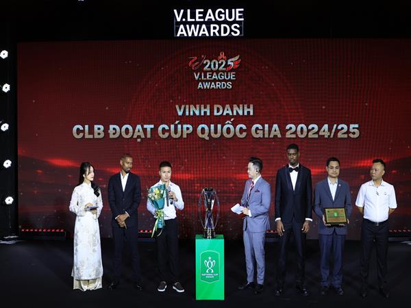 Tin CAHN: Phiên bản tốt hơn ở mùa sau