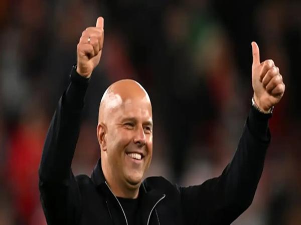 Tin Liverpool: Cú hích kép trước đại chiến Man City, PSG